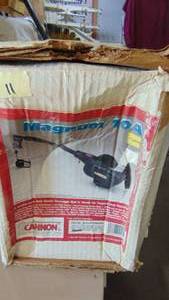 lot 11 image: Cannon Magnum 10A Electric Downrigger