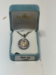 lot 39 image: Sterling Silver Round Miraculous Medal Sapphire Cubic Zirconia