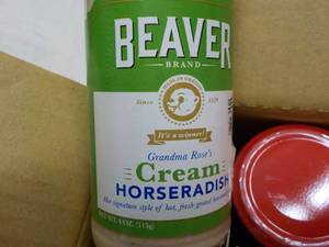 lot 116 image: 12 ct Beaver 4 oz jars Cream Horser...