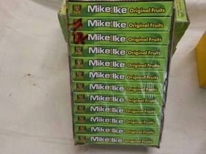 lot 132 image: 12 ct Mike and Ike Original Fruit B...