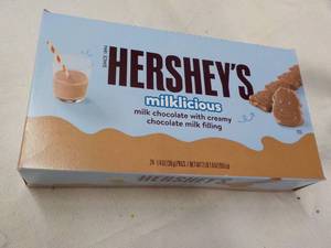 lot 232 image: Hersheys 24 ct milk chocolate bars...