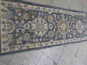 lot 7 image: Mohawk The Verve Collection 24 x 72...