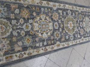 lot 9 image: Mohawk The Verve Collection 24 x 72...
