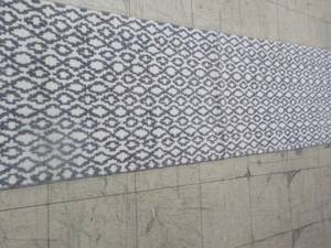 lot 22 image: Mohawk New Genereation Accent Rug 3...