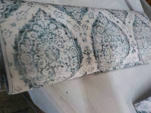 lot 47 image: Wyatt and Ash 24 x 72 Machine Wash...