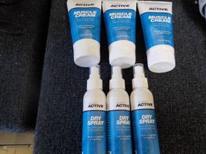 lot 49 image: 3 each Kuribl Active Muscle Cream a...