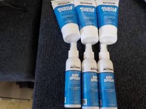 lot 50 image: 3 each Kuribl Active Muscle Cream a...