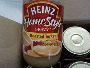 lot 73 image: 12 ct 12oz jars Heinz Roasted Turke...