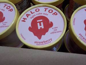 lot 81 image: 12 ct Halo Top Strawberry Cake Mix ...
