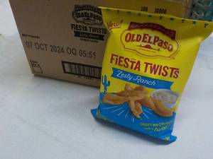 lot 85 image: 6 ct 2 oz bags Old El Paso Fiesta T...