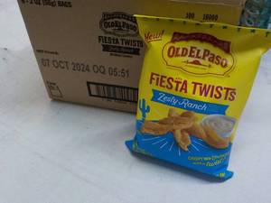 lot 89 image: 6 ct 2 oz bags Old El Paso Fiesta T...