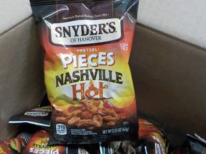 lot 92 image: Case of 2.5 oz bags Snyders Nashvi...