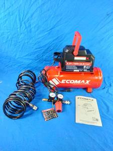 lot 100 image: Ecomax 2-Gallon Hotdog Air Compressor