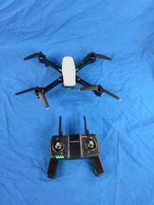 lot 112 image: CIS-Associates G05 2.7MP Wi-Fi Camera Foldable GPS Quadcopter Drone