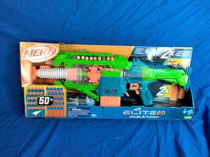 lot 142 image: Nerf Elite 2.0 Double Punch Motorized Blaster