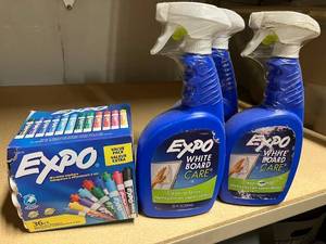 lot 128 image: Dry Erase Markers and Board Cleaner