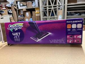 lot 53 image: Swiffer WetJet Mopping Kit