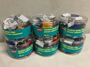 lot 118 image: Medium Binder Clips