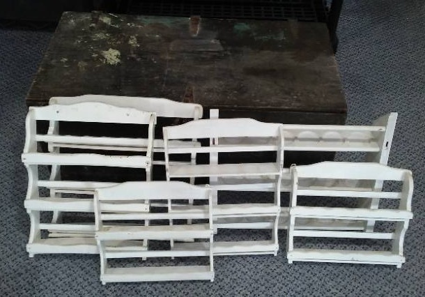 lot 904 image: Vintage Footlocker, Sterilite Stackable Storage Bins, And Glass Top Coffee Table.