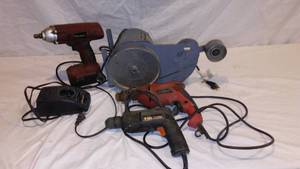 lot 445 image: Drills and Belt Sander.