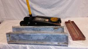 lot 463 image: Craftsman 3  ton Hydraulic Floor Jack, Aluminum Dollies and more.