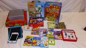 lot 472 image: Child Learning Melissa and Doug Scavenger Hunt, Zingo, UNO, and many more.