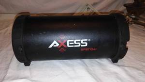 lot 484 image: Axess Speaker. SPBT 1041. Works. No Cords.