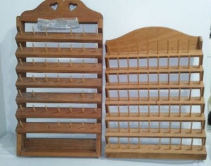 lot 795 image: Wood Spool and Bobbin Organizer (2)