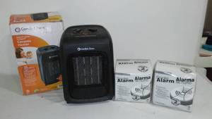 lot 808 image: Comfort Zone ceramic heater and Smoke Alarms (2).
