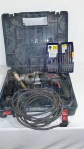 lot 811 image: Bosch Hammer Drill.