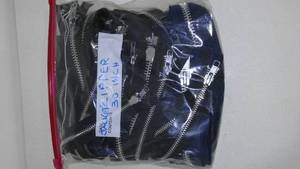 lot 818 image: 30 in. Jacket Zippers