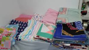 lot 836 image: Cotton, Flannel, t shirt Remnant Material.