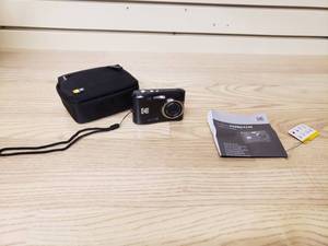 lot 39 image: Kodak FZ45 Friendly Zoom 16MP Camera