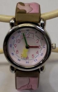 lot 44 image: The Kids Watch Company Pink Camo Watch