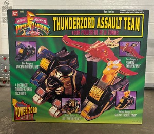 lot 99 image: Power Rangers Mighty Morphing Thunderzord Assault Team Zords