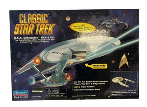 lot 160 image: Classic Star Trek U.S.S. Enterprise NCC-1701 Constitutional Class Vessel