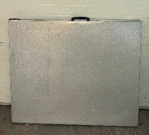 lot 59 image: Aluminum Folding Table