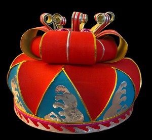 lot 135 image: Ryukyu Hanagasa Dance Prop  Ethnic Costume