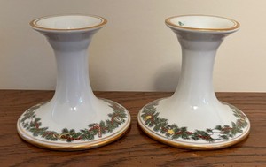 lot 281 image: Fitz & Floyd St. Nicolas Candle Holders