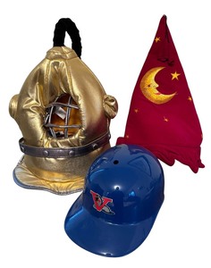 lot 288 image: Astronaut, Moon with Stars and Vermont Expos Baseball Hats