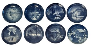 lot 105B image: Royal Copenhagen and Bing & Grndahl Annual Collectors Plates