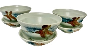 lot 266 image: Vintage Japanese Bowls  Teacups