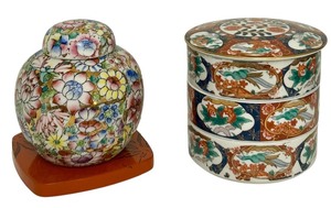 lot 198 image: Hong Kong YT Cloisonne Ginger Jar on Stand and 3pc Porcelain Trinket  Jewelry Dish from Japan