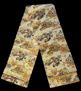 lot 181 image: Gorgeous Japanese Kimono Obi