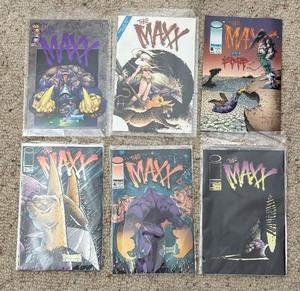 lot 94C image: The Maxx Comic Books