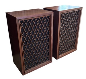 lot 27C image: Pioneer Speakers Model CS-99