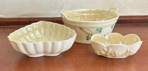 lot 416 image: Pretty Petite Belleek Dishes