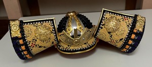 lot 417 image: Orante Miniature Vintage Samuri Hat