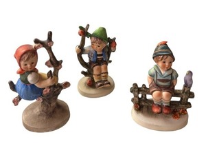 lot 449 image: Vintage Goebel Hummel Figurines - Apple Tree Girl, Goebel Hummel Figurine  Boy In Apple Tree and Wayside Harmony 