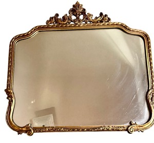 lot 361A image: Vintage Gilded Mirror with Beautiful Hand Carved Details